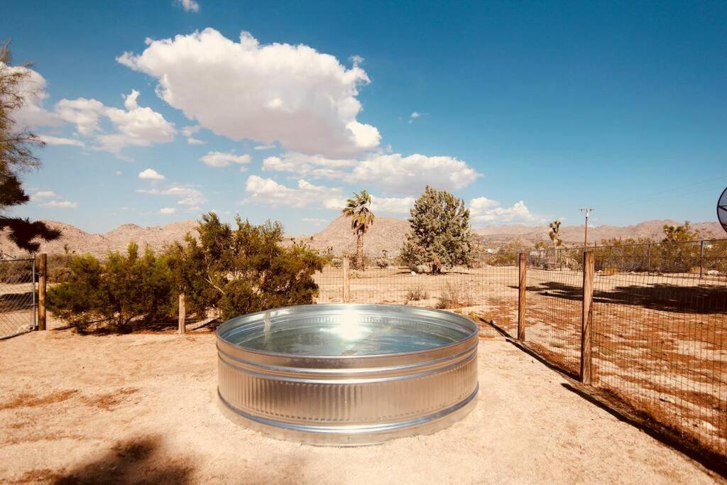 Joshua Tree'S Highland Hideaway Compound Vila Exterior foto